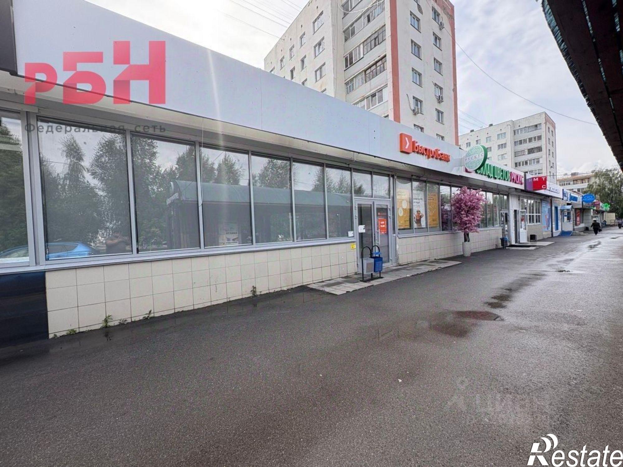 Сдать торговое помещение за 125 000 рублей на Комсомольский проспект, 40