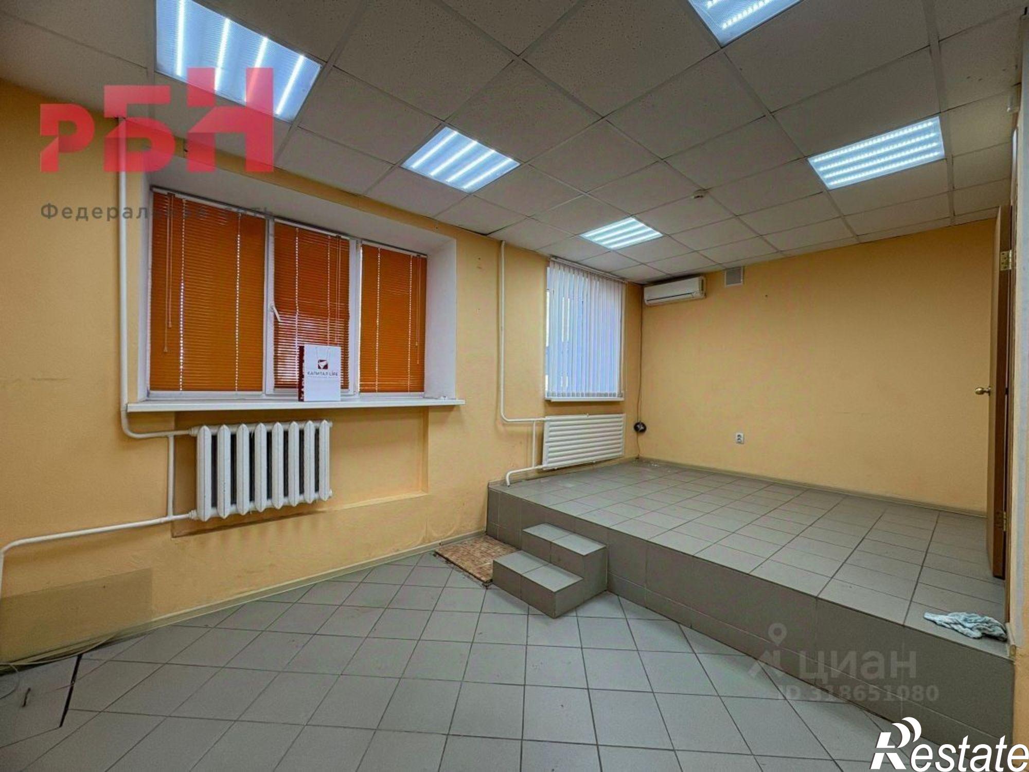 Сдать торговое помещение за 29 478 рублей на улица Победы, 3