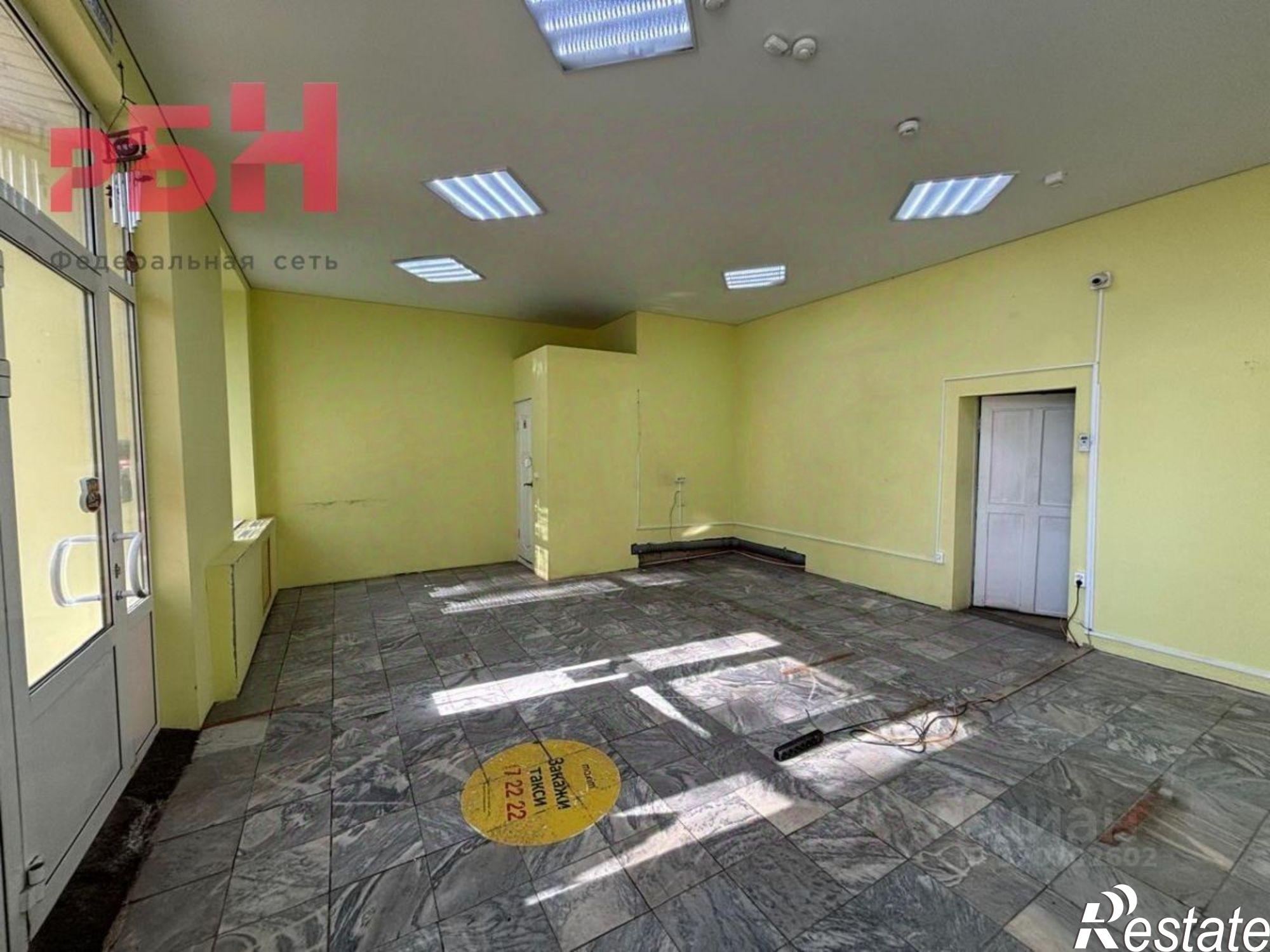 Купить помещение свободного назначения за 10 428 600 рублей на улица Нефтяников, 17