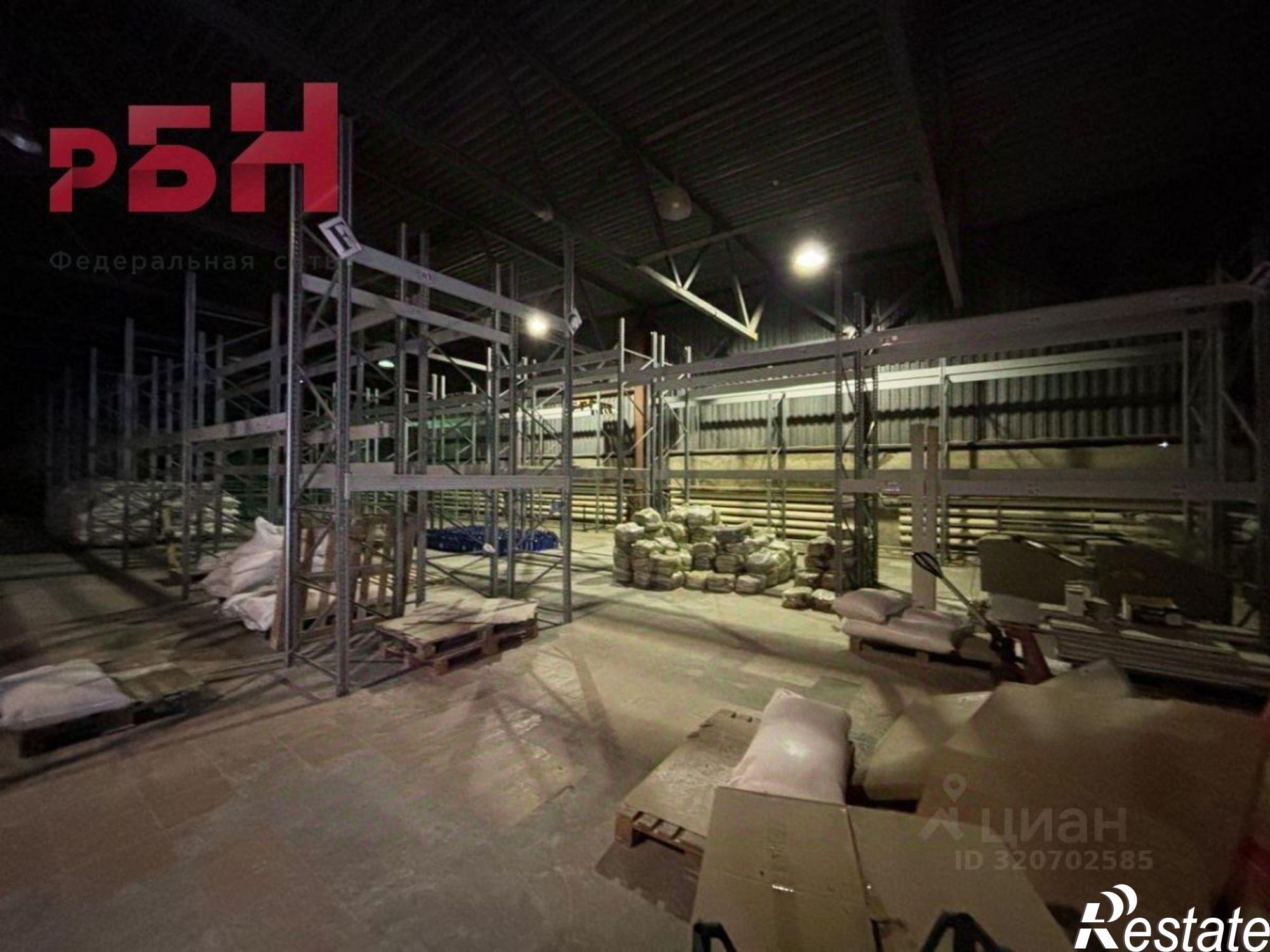 Купить складское помещение за 18 000 200 рублей на Заводская улица