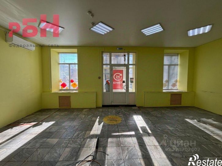 Помещение свободного назначения улица Нефтяников, 17,  д. 17