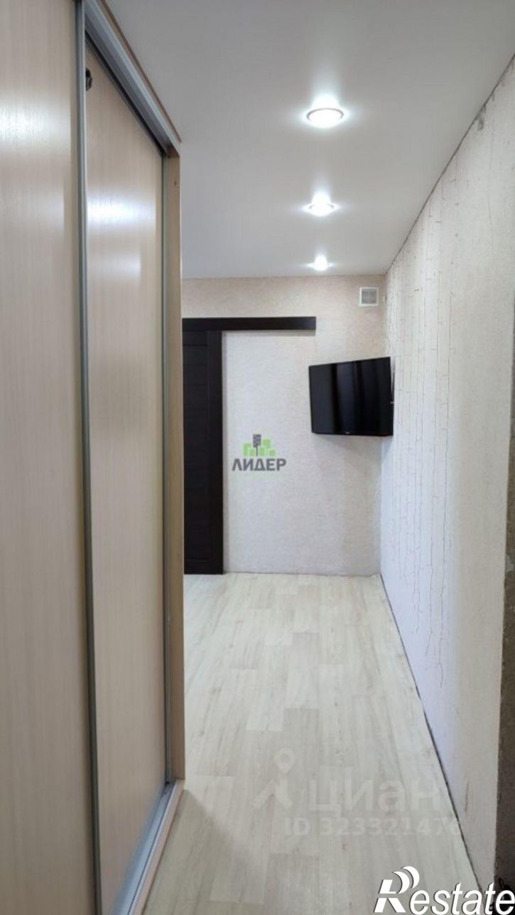 3-комн квартира Юбилейный проспект, 38,  д. 38