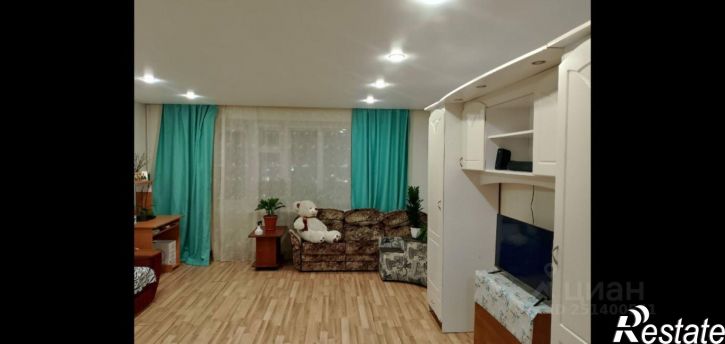 2-комн квартира улица Строителей, 93,  д. 93