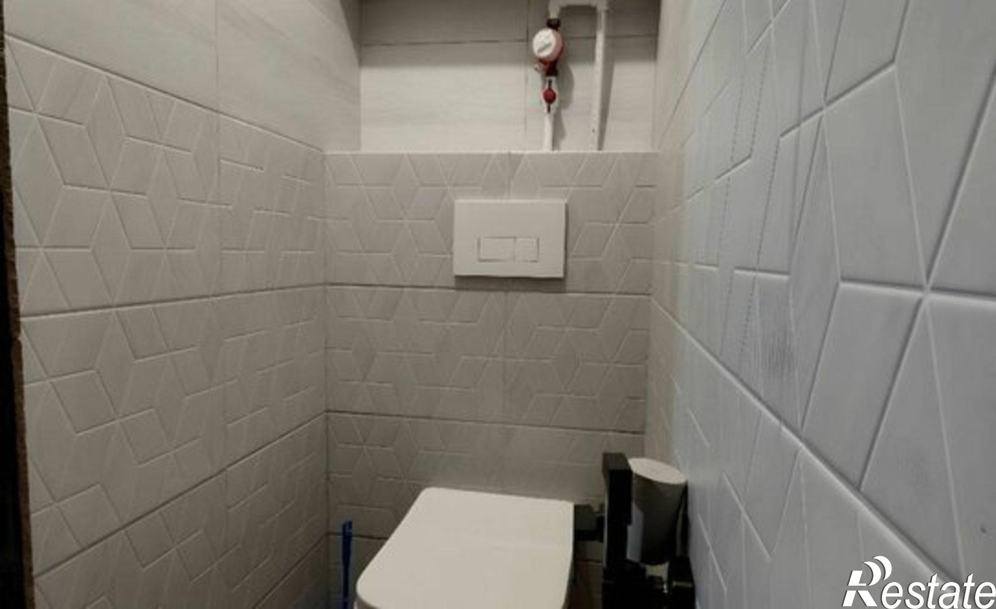 Купить квартиру за 3 300 000 рублей на Юбилейный пр-кт, 8