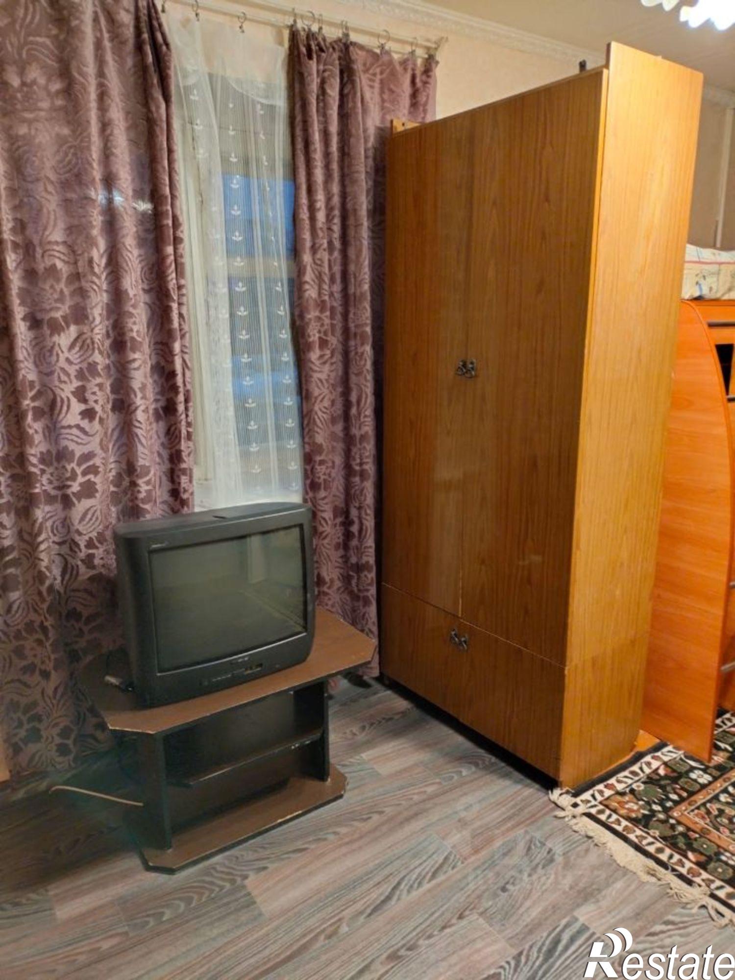 Сдать квартиру за 10 000 рублей на Комсомольский проспект, 4А