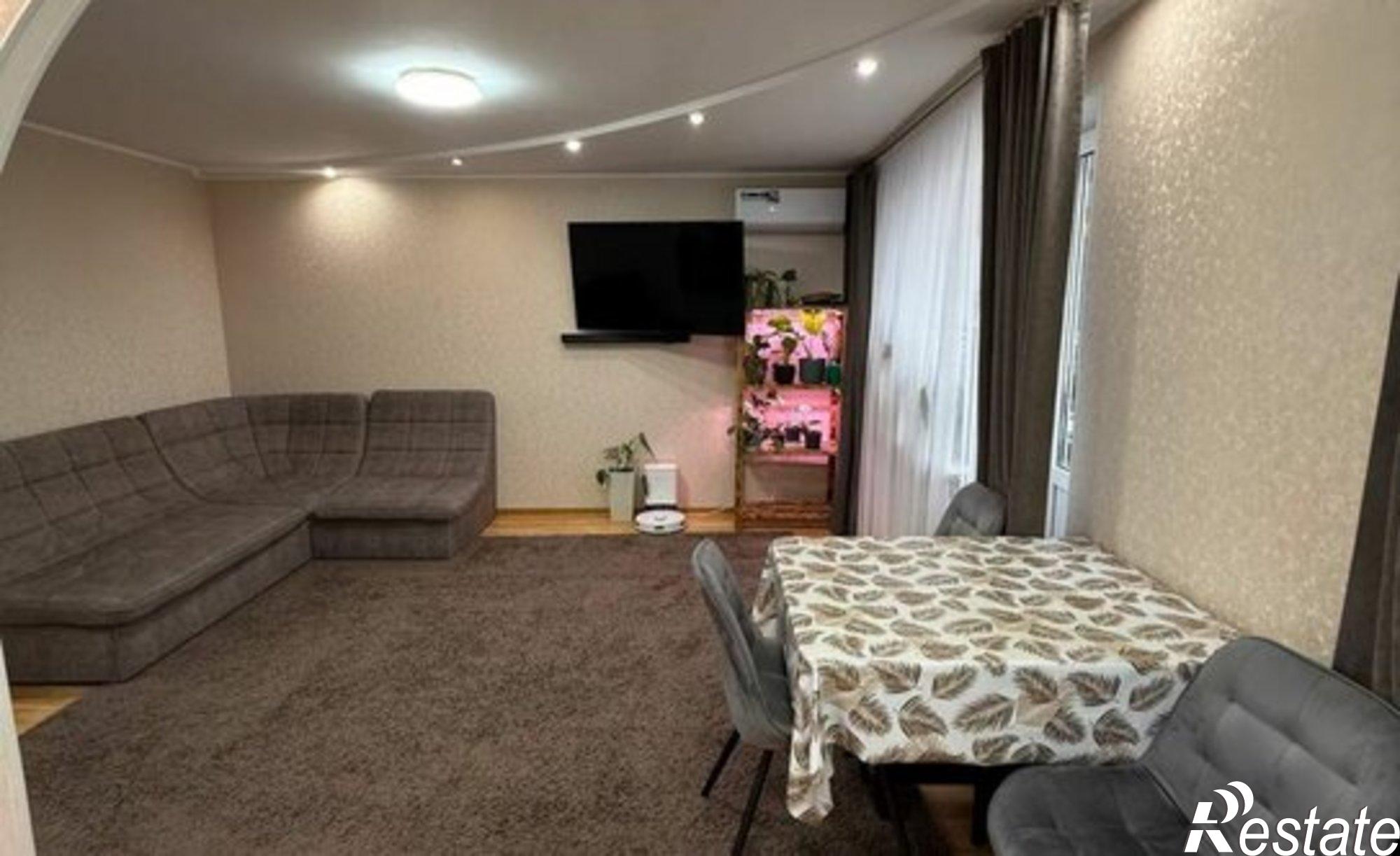 Купить квартиру за 5 800 000 рублей на Комсомольский проспект, 52