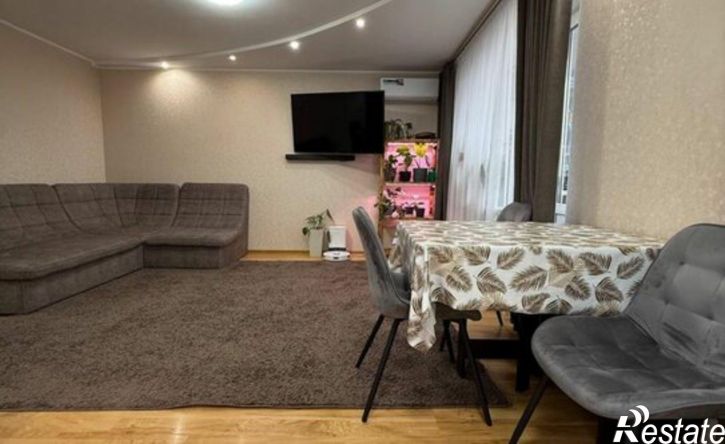 3-комн квартира Комсомольский проспект, 52,  д. 52