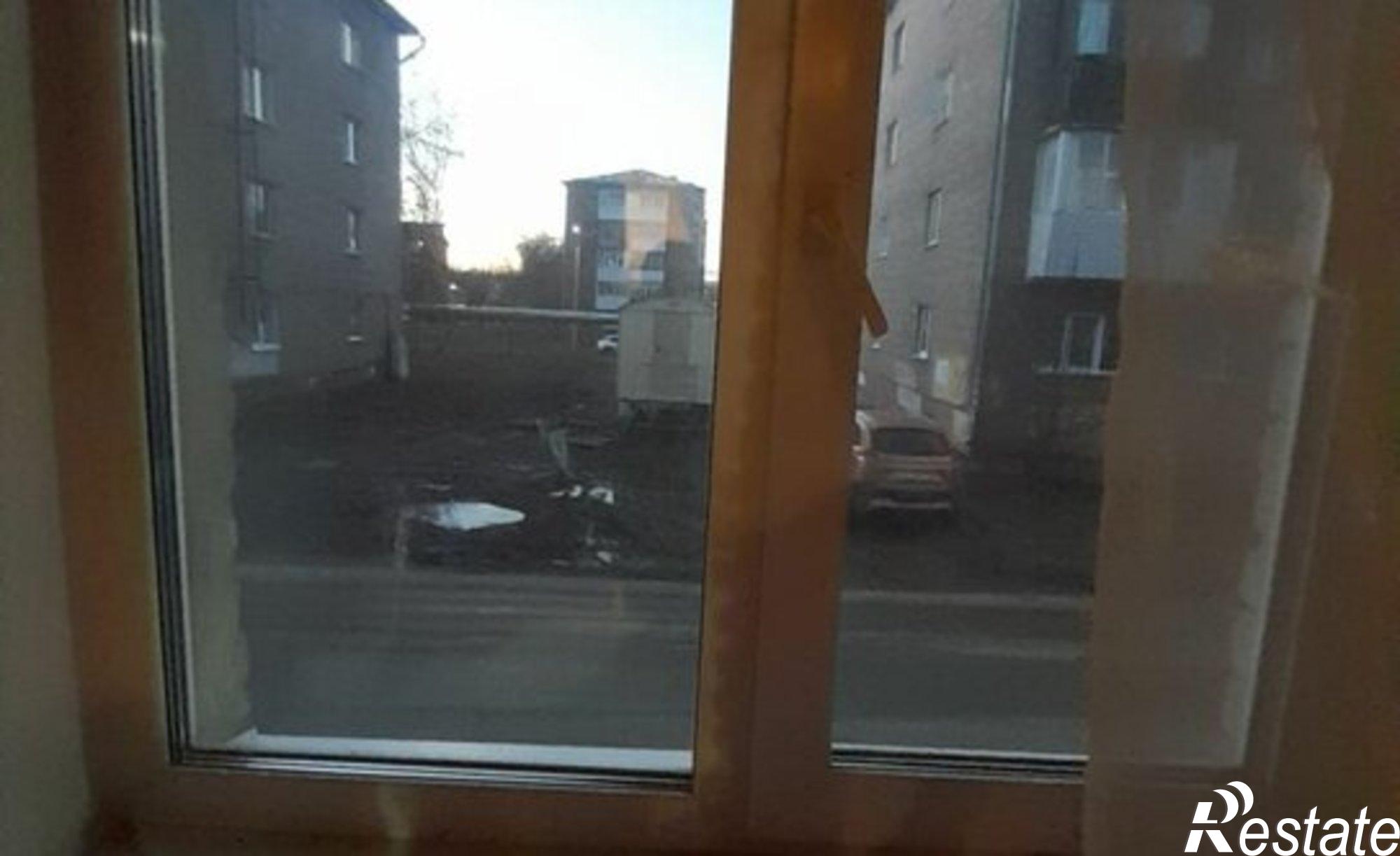 Купить квартиру за 2 100 000 рублей на ул Строителей, 45Б