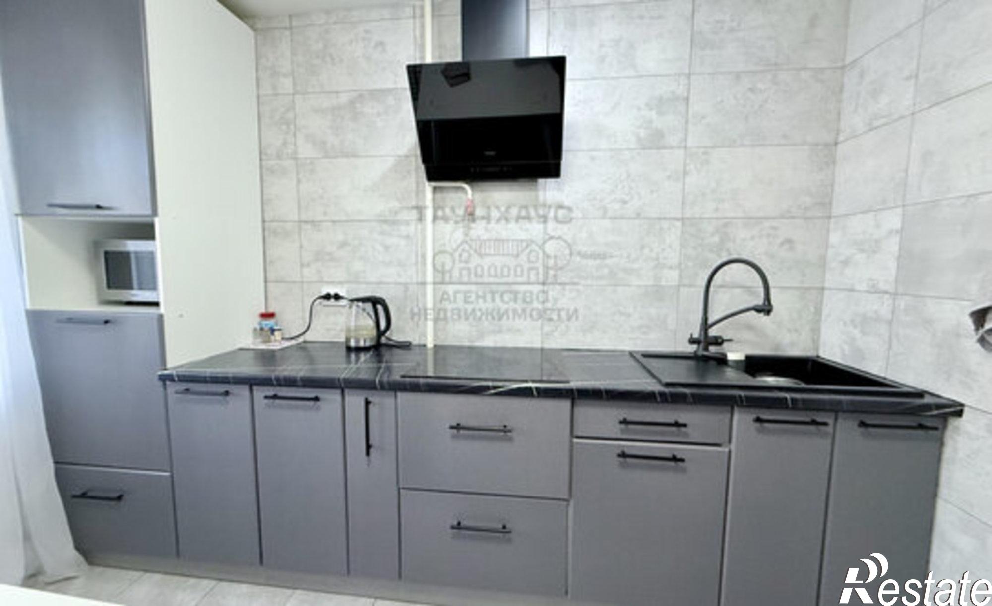 Купить квартиру за 5 900 000 рублей на улица Карла Маркса, 4