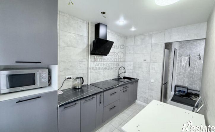 3-комн квартира улица Карла Маркса, 4,  д. 4