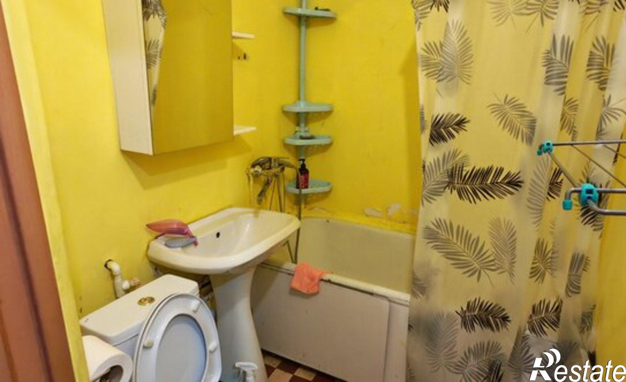 Купить квартиру за 2 300 000 рублей на Социалистическая улица, 61