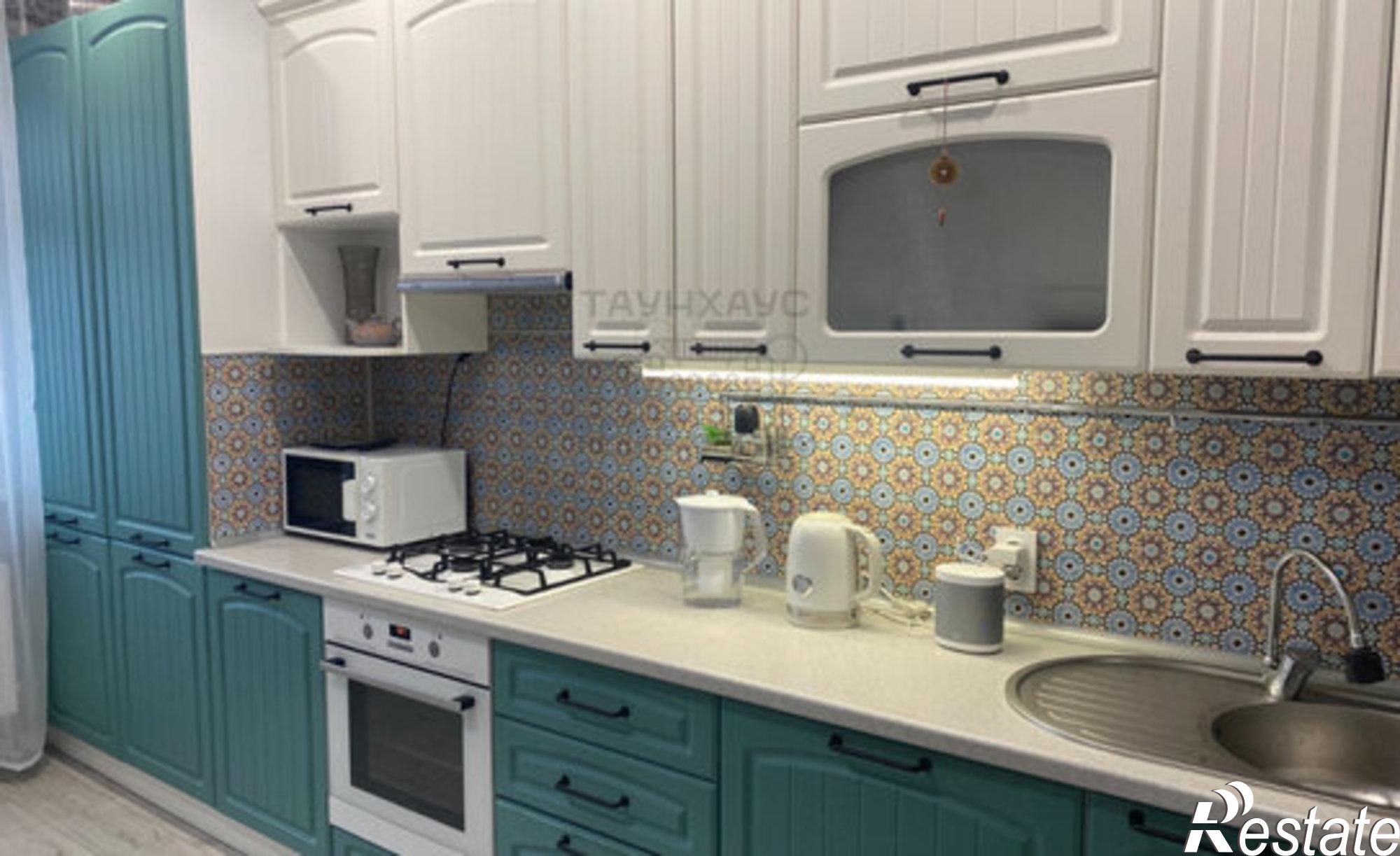 Купить квартиру за 6 699 000 рублей на улица Декабристов, 9Б