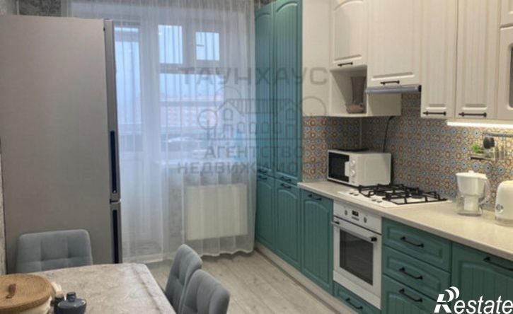 2-комн квартира улица Декабристов, 9Б,  д. 9Б