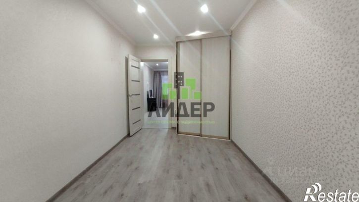 3-комн квартира Юбилейный проспект, 8,  д. 8