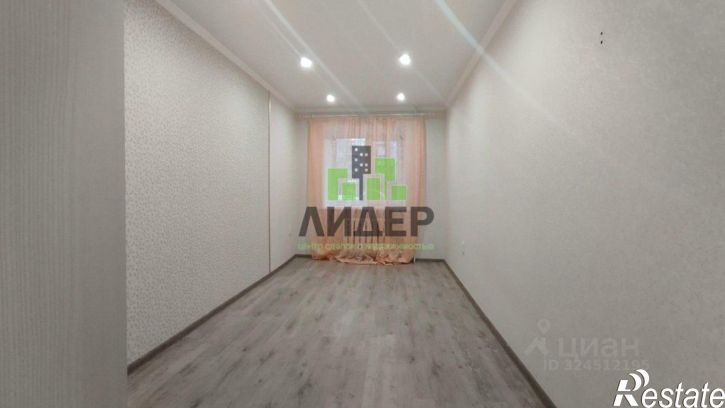 3-комн квартира Юбилейный проспект, 8,  д. 8