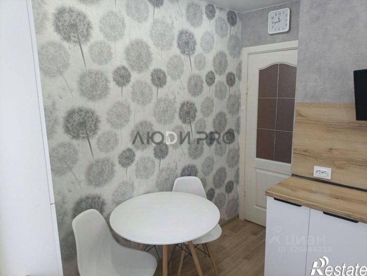 3-комн квартира улица Строителей, 51,  д. 51