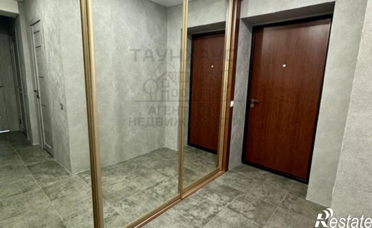 2-комн квартира улица Декабристов, 11Б,  д. 11Б