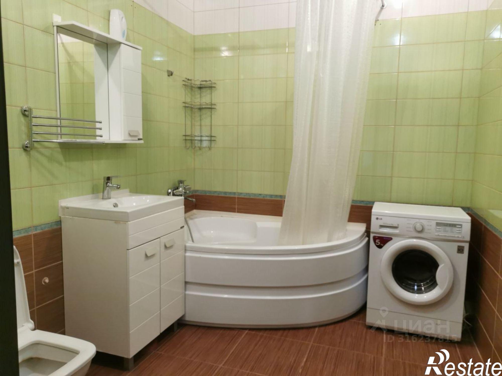 Купить дачу, дом, коттедж за 19 900 000 рублей на Снежный пер, 1