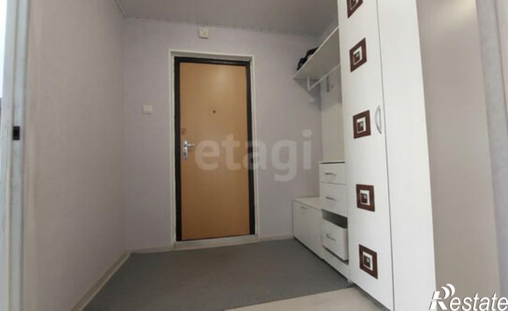 4-комн квартира улица Карла Маркса, 4Б,  д. 4Б