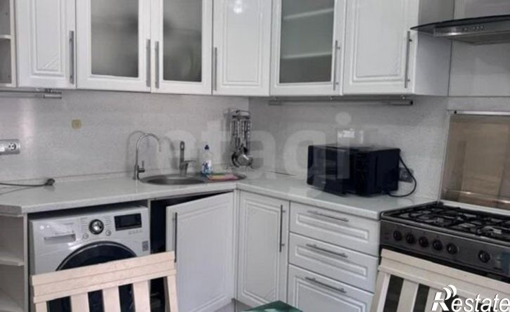 4-комн квартира улица Строителей, 45Е к2,  д. 45Е к2