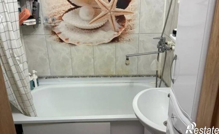 2-комн квартира ул Дзержинского, 20,  д. 20