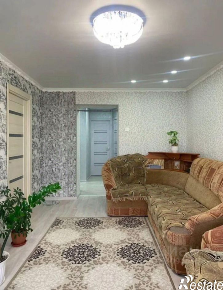 3-комн квартира Юбилейный проспект, 8,  д. 8