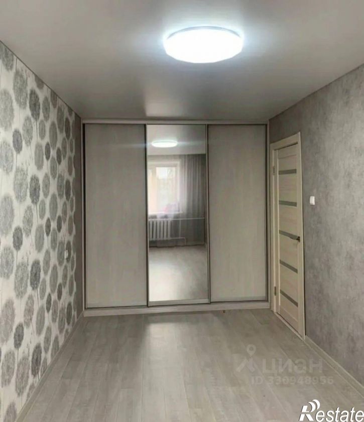 3-комн квартира Юбилейный проспект, 8,  д. 8