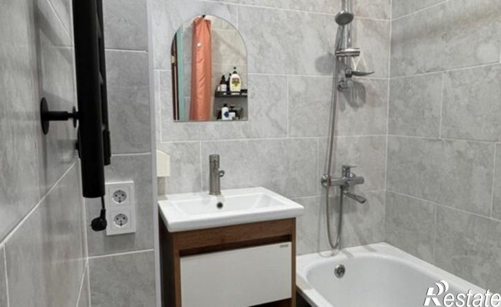 2-комн квартира ул Декабристов, 11,  д. 11