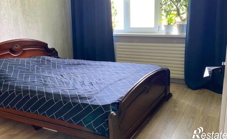 4-комн квартира ул Строителей, 71Б,  д. 71Б