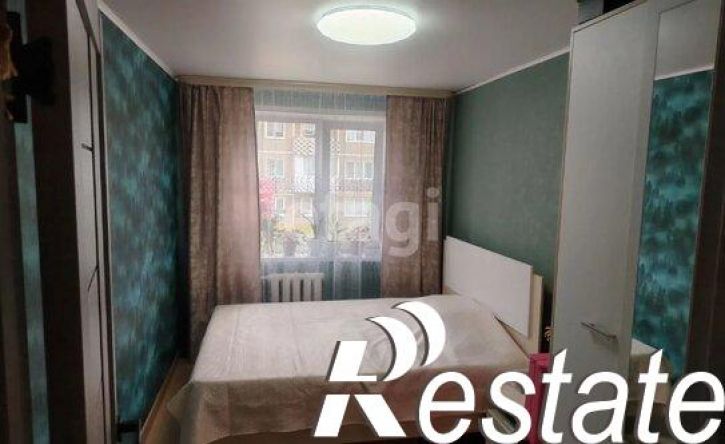 4-комн квартира улица Строителей, 61,  д. 61