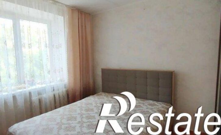 4-комн квартира улица Строителей, 59,  д. 59