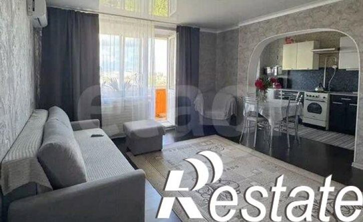 3-комн квартира Социалистическая улица, 64,  д. 64