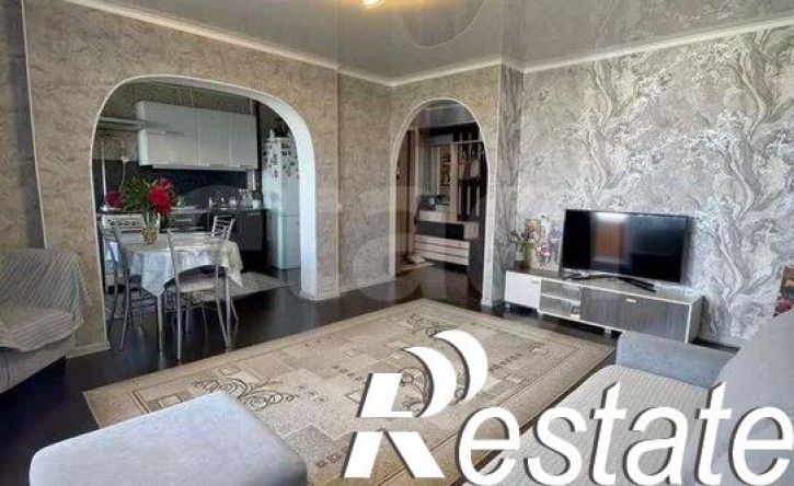 3-комн квартира Социалистическая улица, 64,  д. 64