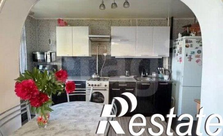 3-комн квартира Социалистическая улица, 64,  д. 64