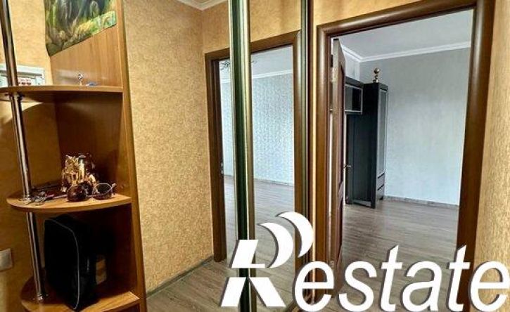 2-комн квартира улица Дзержинского, 28,  д. 28