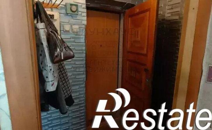 2-комн квартира улица Нефтяников, 25,  д. 25