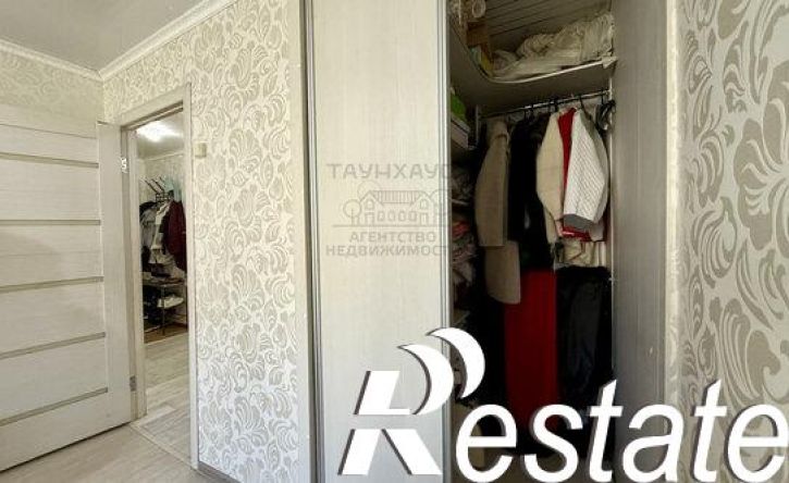 2-комн квартира Социалистическая улица, 67,  д. 67